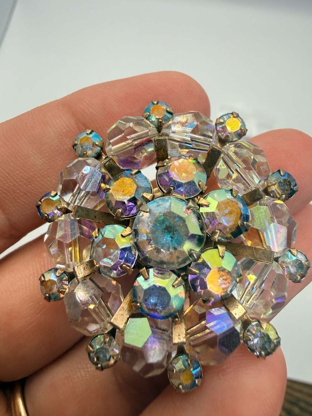 Vintage Aurora Borealis Crystal Cluster Gold Tone Brooch